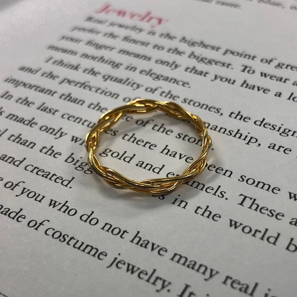 Gorjana Jewelry - Gorjana Lido Braided Gold Ring Sz 7